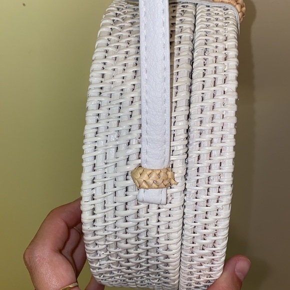 Boho Wicker Raton Purse - Picture 3 of 7